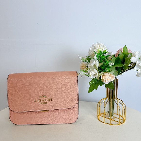 Coach C5632 Brynn Flap Crossbody IN Shell Pink - Picture 2 of 7